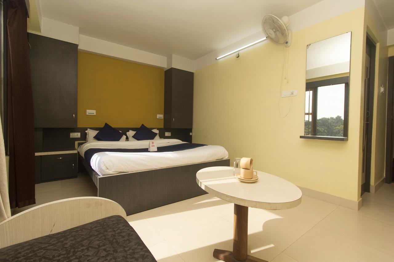 Hotel Jagat Siliguri Exteriör bild