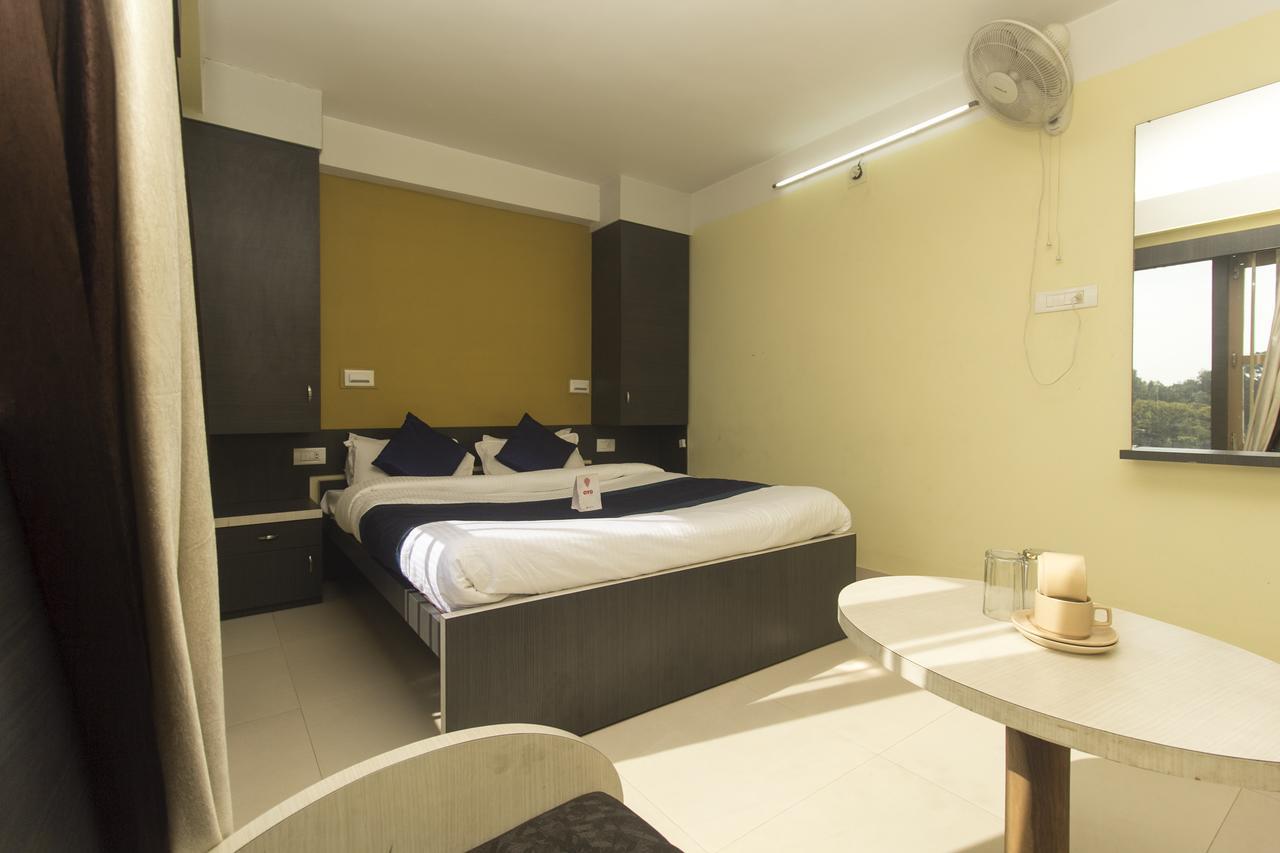 Hotel Jagat Siliguri Exteriör bild