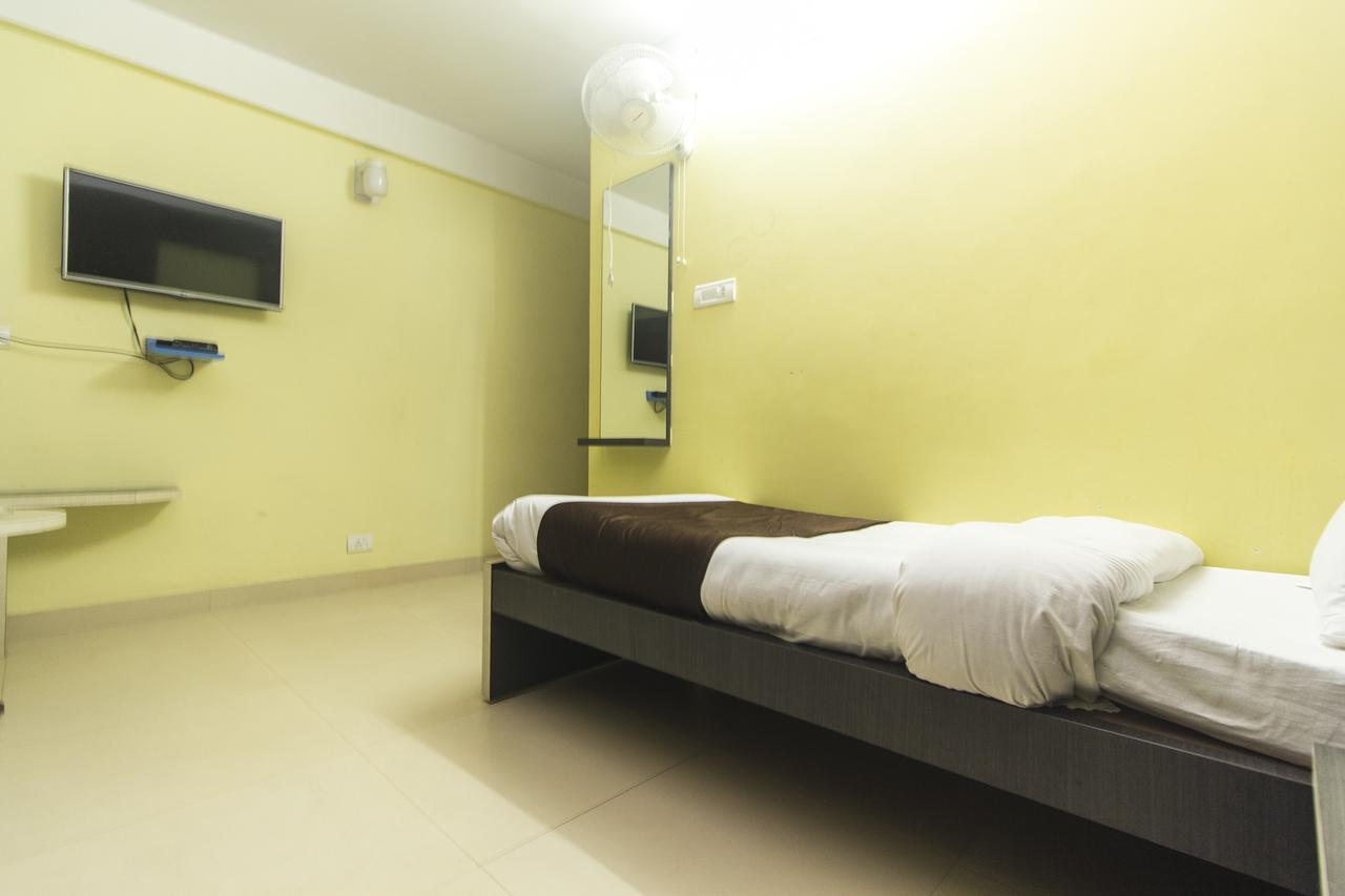 Hotel Jagat Siliguri Exteriör bild