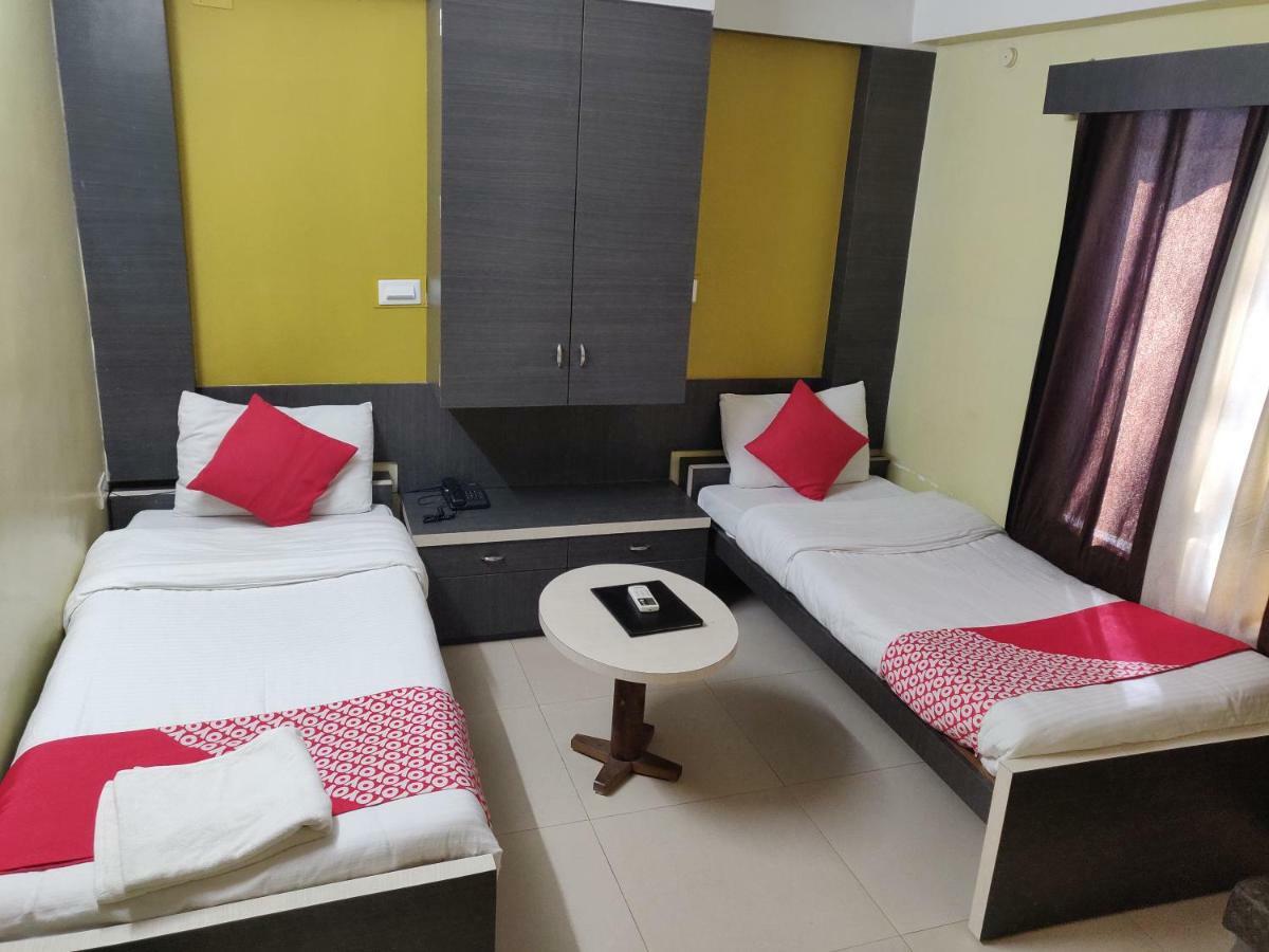 Hotel Jagat Siliguri Exteriör bild